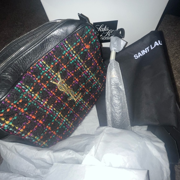 Saint Laurent 2021 Monogram Matelasse Lou Camera Bag***YSL Crossbody Bag*** - Picture 5 of 8